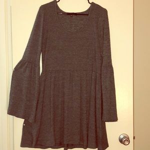 Short gray dress